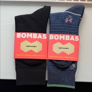 Bombas Women's Casual Socks - Black & Navy Striped with Mitten Accent (2-Pack)